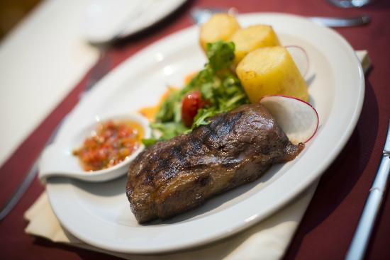 Demetrio Resto Bar