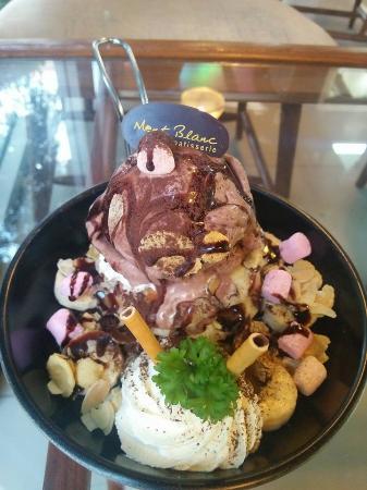 Montblanc Sweet Cafe