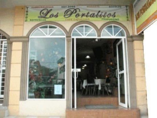 Los Portalitos