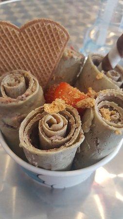 Ice Rolls Factory