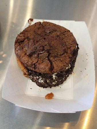 Cream Bar Custom Ice Cream Sandwiches