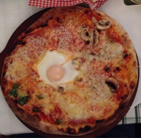 Trattoria La Piazza