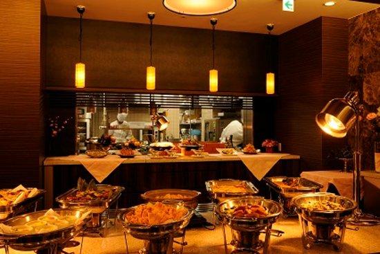 Apa Hotel Tokyo Shiomi Ekimae Dining La Veranda