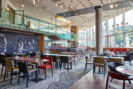 Gourmet Bar Lyon Confluence