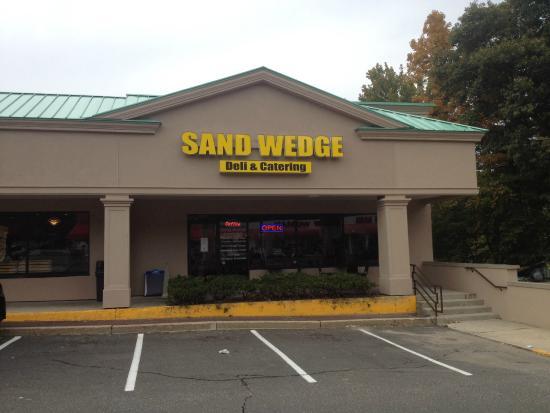 Sand Wedge Deli & Catering