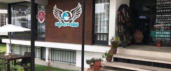 Cafe con Alas
