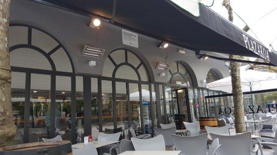 Plazakoa Cafeteria