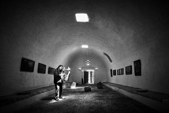 Symposion by La Ponta