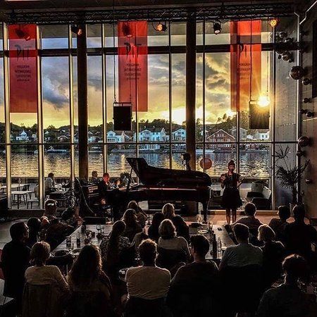 Aelvespeilet Culture House