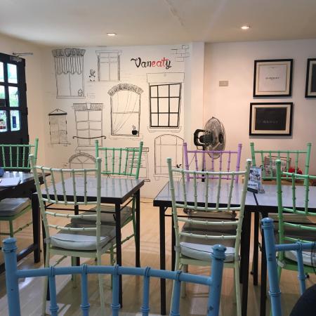 Vaneaty Restocafe