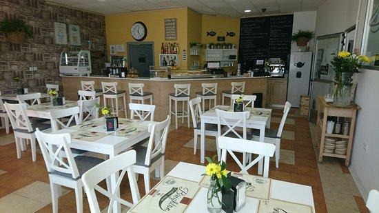 La Bernarda Cafeteria y Restaurante