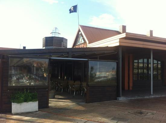 Silver's Tavern