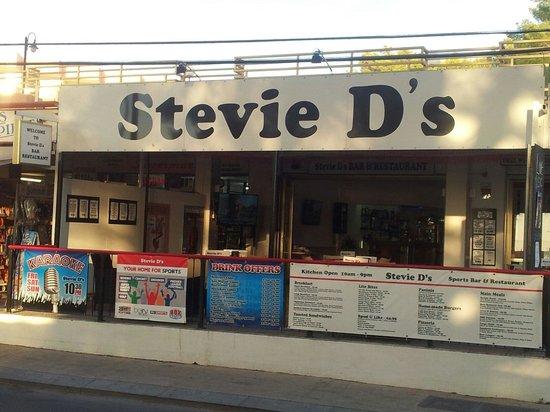 Stevie D's sports bar & restaurant