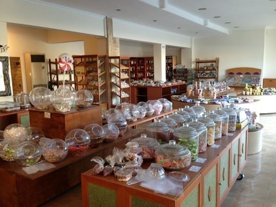 Mythos Bakery Cafe