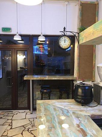 Flavors Restaurant