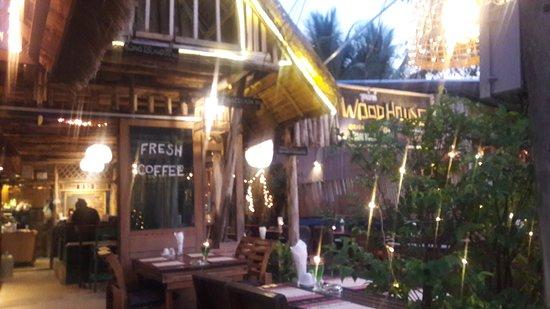 Wood House Cafe