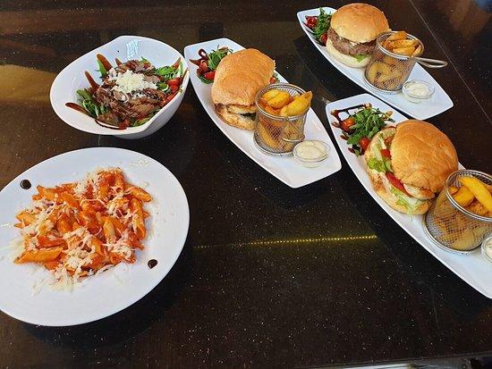 Bllok Bistro