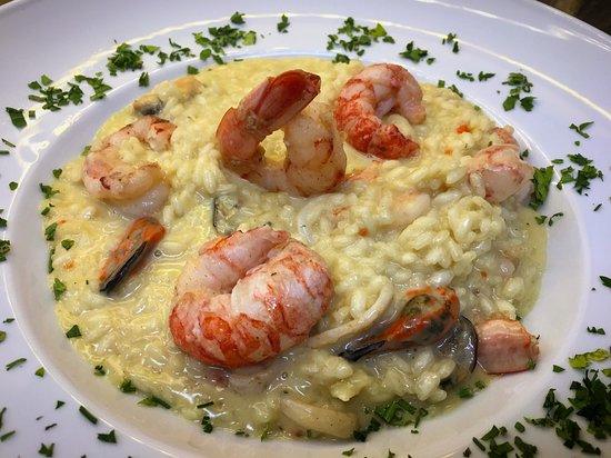 Filomena Cafe Bistro