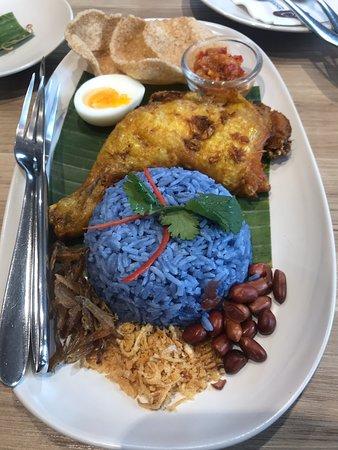 SO asean Cafe & Restaurant