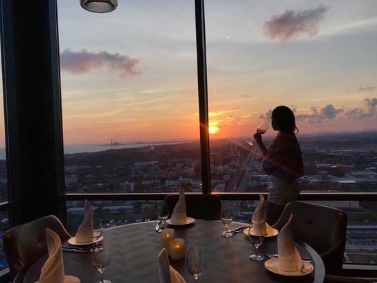 Elementi Rooftop Grill & Bar