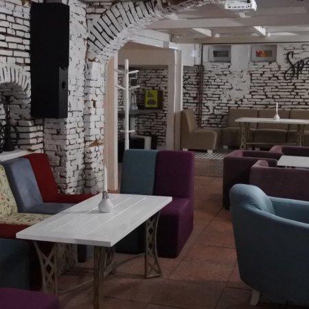 Spago Restaurant & Lounge
