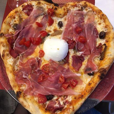 Pizza Guts'O