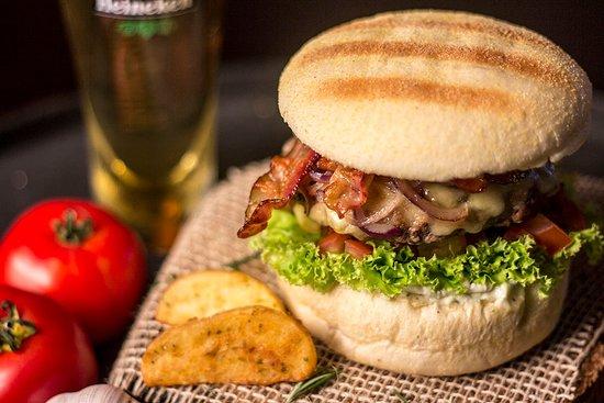 Vicio's Burger