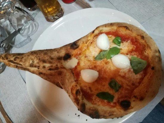 Pizzeria Scugnizzi Napoletani