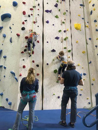 Roca Climbing & Fitness
