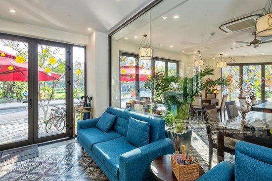 The Gourmet Corner Restaurant Da Nang