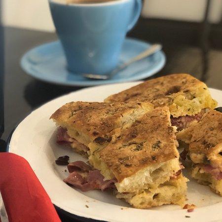 80 Stone Cafe