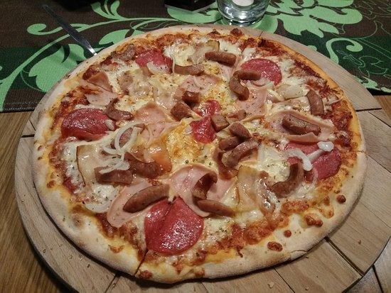 Pizza House