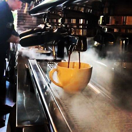 1919 EAT i DRINK i ENJOY