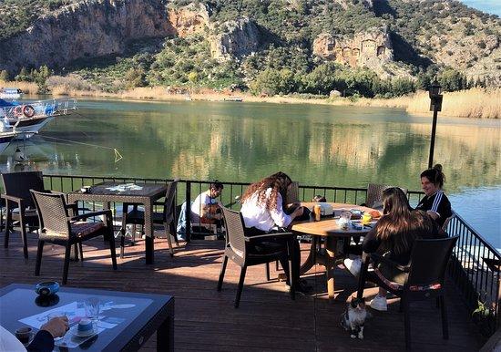 Melek Anne Cafe