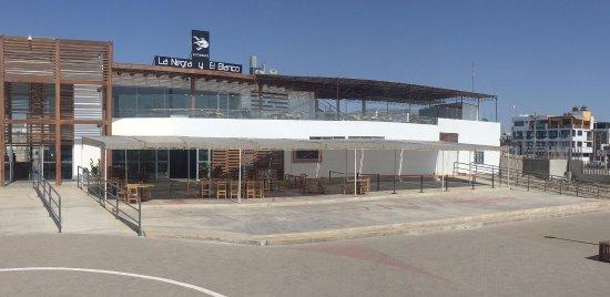 Cafe Del Muelle
