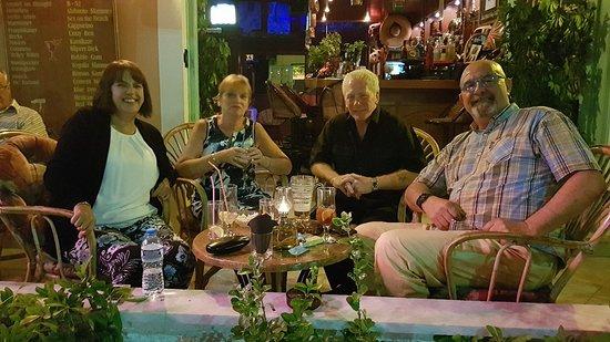 Mythos Bar