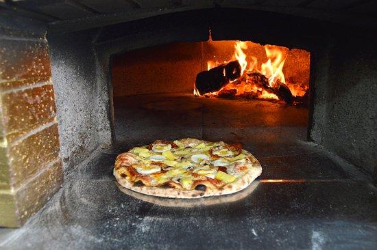 Gira Mundo Restaurante & Pizzeria