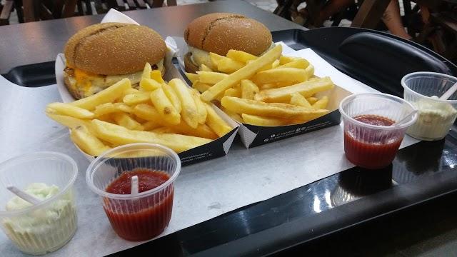 Hangar Food & Shop