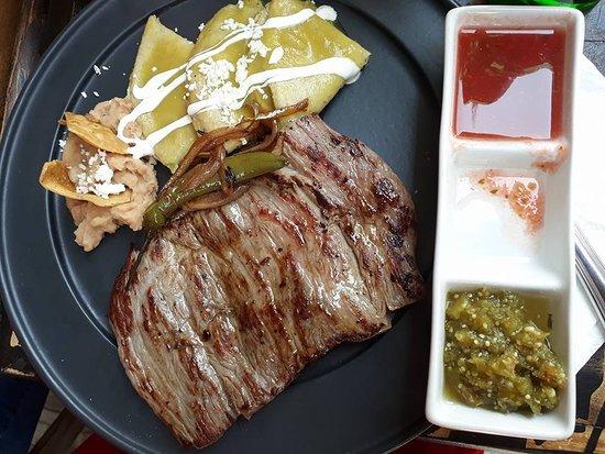 Delicias y El Porfirio Rooftop