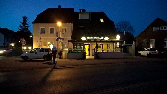 Claudia's Pizzeria