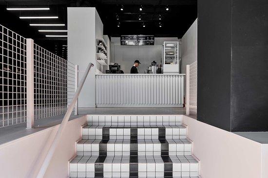 Cofmos Cafe