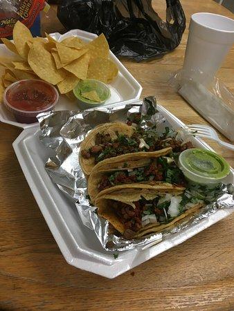 La Chiquita Grocery Store Inc