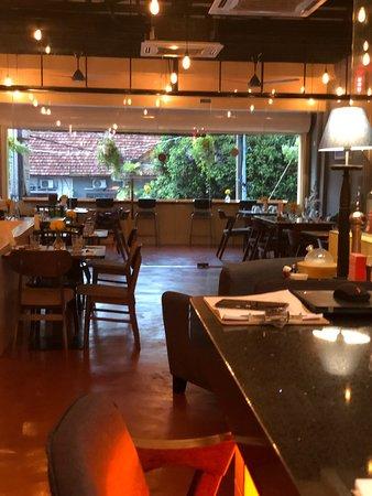Zoe Bangsar