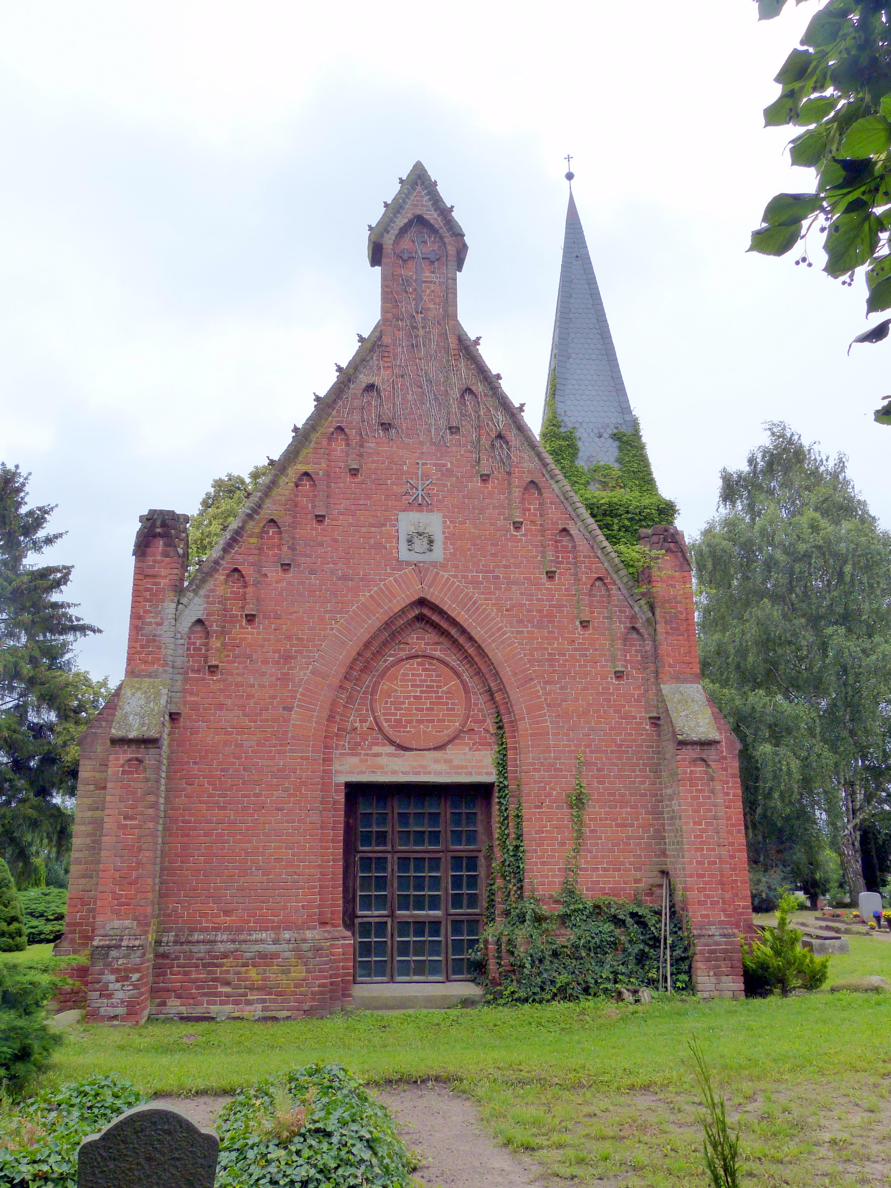 Kirche Lüssow