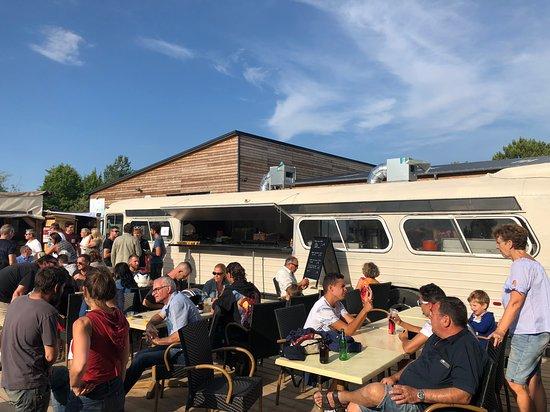 La Reunion des Delices