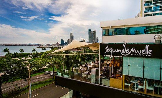 Segundo Muelle Balboa Boutiques