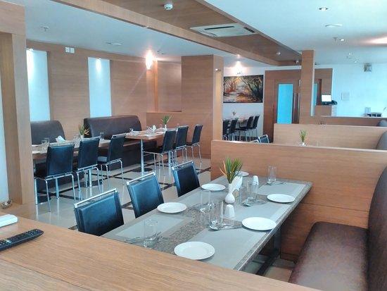 Emerald Multi Cuisine AC Restaurant