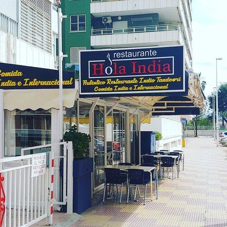 Hola India