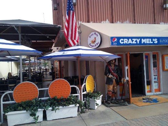 Crazy Mels Burgers & Bar