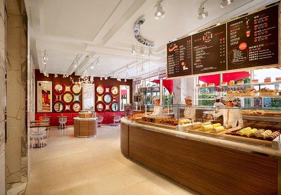 Buns & Bubbles at Wynn Palace